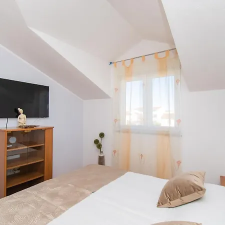 Apartamento Ivica Vodice