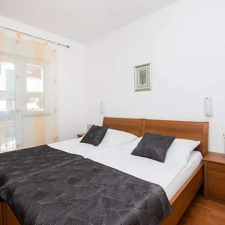 Ivica Apartment Vodice