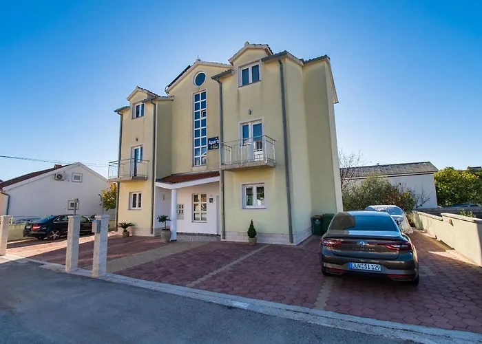 Апартаменты Ivica